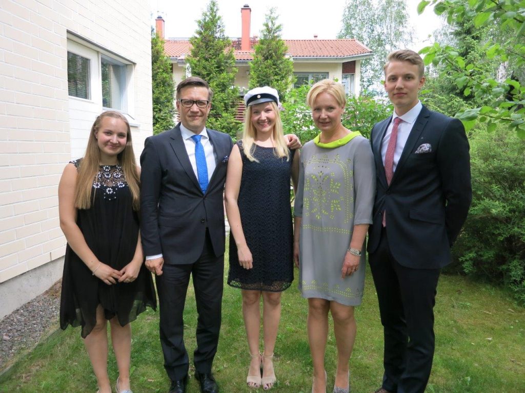 Antti
Aaltonen junto a su familia 